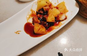 Pineapple Sweet Pork Ribs