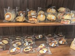 -雀食面包店(钟楼店)
