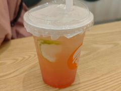 -沪上阿姨·精选茶饮(抚顺万达广场店)