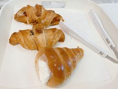 奶油牛角面包-新侨三宝乐面包店(崇文门店)