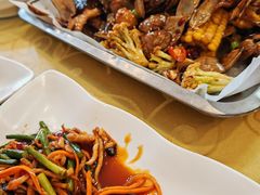 -鑫渔港海鲜本地菜·山海关浑锅(东戴河店)