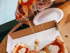 -城市大道红炉披萨烘焙坊