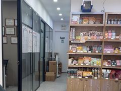 -四月宠物医院·猫专科·心脏专科·内科(转塘店)
