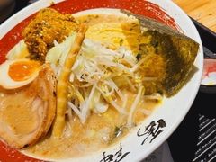 -雷门拉面·现熬骨汤(凯德来福士店)