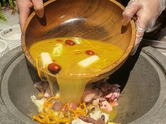 土鸡菌汤锅-芸山季·云南野生菌火锅(宝能环球汇店)