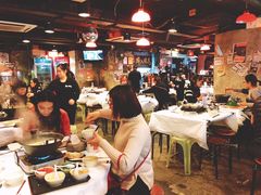 大堂-鲜入围煮花胶鸡海鲜火锅