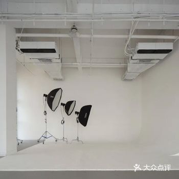 与建筑结合,空间的规划,功能的划分,通过合理的逻辑思