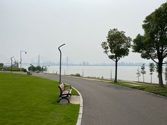 -游心咖啡(青山滨江店)