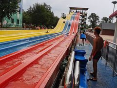 -沈阳龙润夏宫温泉水乐园