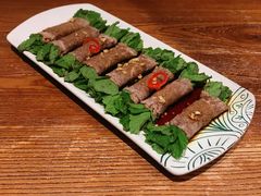 薄荷牛肉卷-云海肴·汽锅鸡·云南菜(美罗城店)