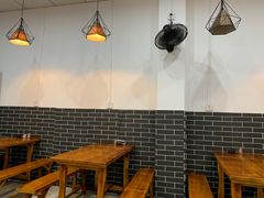 -川川川菜馆(椰海新城店)