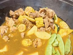 -鱼窝棚柴火铁锅炖(富山屯店)