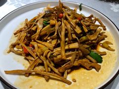 -雲蜀龙阁·金牌水煮鱼(方庄店)