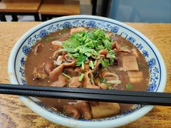 卤煮火烧-门框胡同百年卤煮(新街口店)