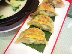-香港富临皇宫(五月花商业广场店)