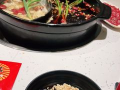 -钢管厂五区小郡肝串串香(奥克斯广场锦城万达店)