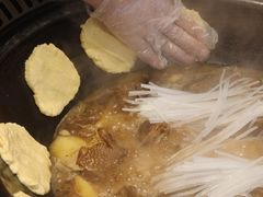 -老关东铁锅炖(上游街店)