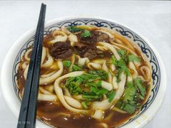 -晋合湘山西刀削面(中冀斯巴鲁大厦店)