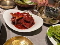 -草家酱蟹炭火烤肉店(珲春南路一店)