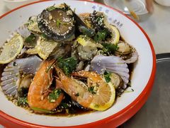 -老东镇啤酒屋海鲜加工·蒸汽海鲜·海鲜烧烤(台东店)