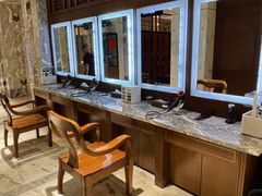 -弘安丽水温泉酒店