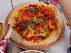 -水桶王国主题餐厅·聚会·生日派对·亲子活动·家庭套餐(亚龙湾希尔顿店)