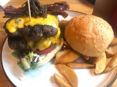 经典大汉堡-The Diner X餐厅(青岛万象城店)