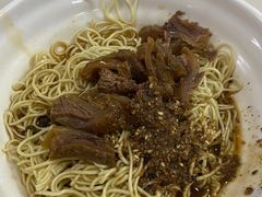 -阿阳牛腩腌面店