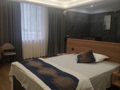 -水立方国际汤泉(六一中路店)
