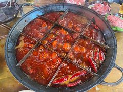 -正南齊北重庆老火锅(光华村直营店)