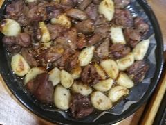 -老东镇啤酒屋海鲜加工·蒸汽海鲜·海鲜烧烤(台东店)