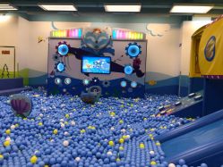 -莫莉幻想儿童乐园(郑州丹尼斯三天地店)