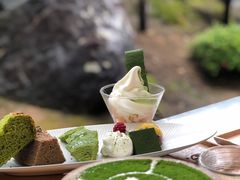 明治抹茶蛋糕配双色冰淇淋-中村藤吉(本店)