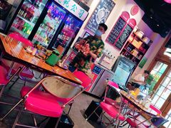 大堂-蚝堡海鲜·威海菜·海肠捞饭·烧烤·亚洲吃蚝公司(幸福门店)