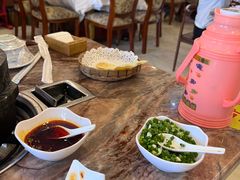 -鲁朗纳麦石锅鸡庄园