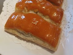 蜜汁叉烧酥-利苑酒家(华熙国际店)