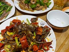 -超越海鲜屋(飞龙物业店)