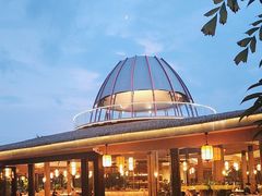 -茅草房·河畔园林火锅