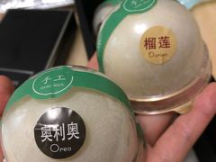 -蜜蜂小象·榴莲千层蛋糕(时代汇11栋店)
