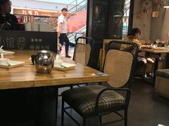大堂-徽湘园和马路串串火锅