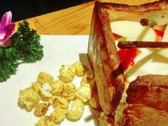 -苹果树下艺术餐厅(通州店)