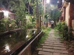 -Lam Vien Restaurant