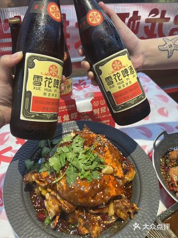 可以永远相信坐满人的宵夜大排档