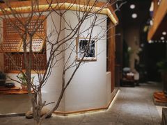 -墨居上隐·院子里火锅(峨眉店)