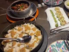 -海派悦庭·海胆烧麦·新融合菜(凯德广场店)