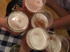 -皇冠自酿啤酒坊(中国红街5号楼店)