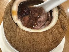 黑豆家鸡炖原只椰子汤-大唐靓汤江门私房菜(景田店)