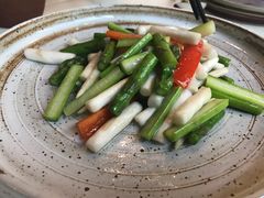 -泓0871臻选云南菜·味庄