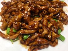 -粤盛海鲜平价店(洛溪食街店)