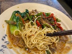 -方铲铲·成都板凳面(滨江银泰店)